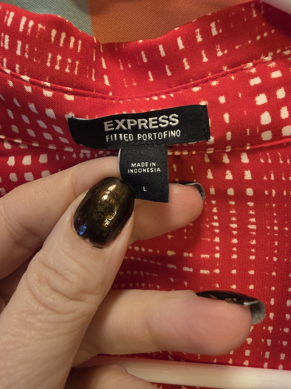 Express Red Patterned Collared Blouse - Picture 3 of 3